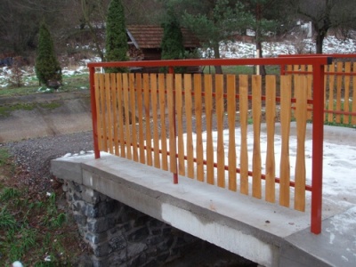 Zábradlí - ocel-dřevo MM700120